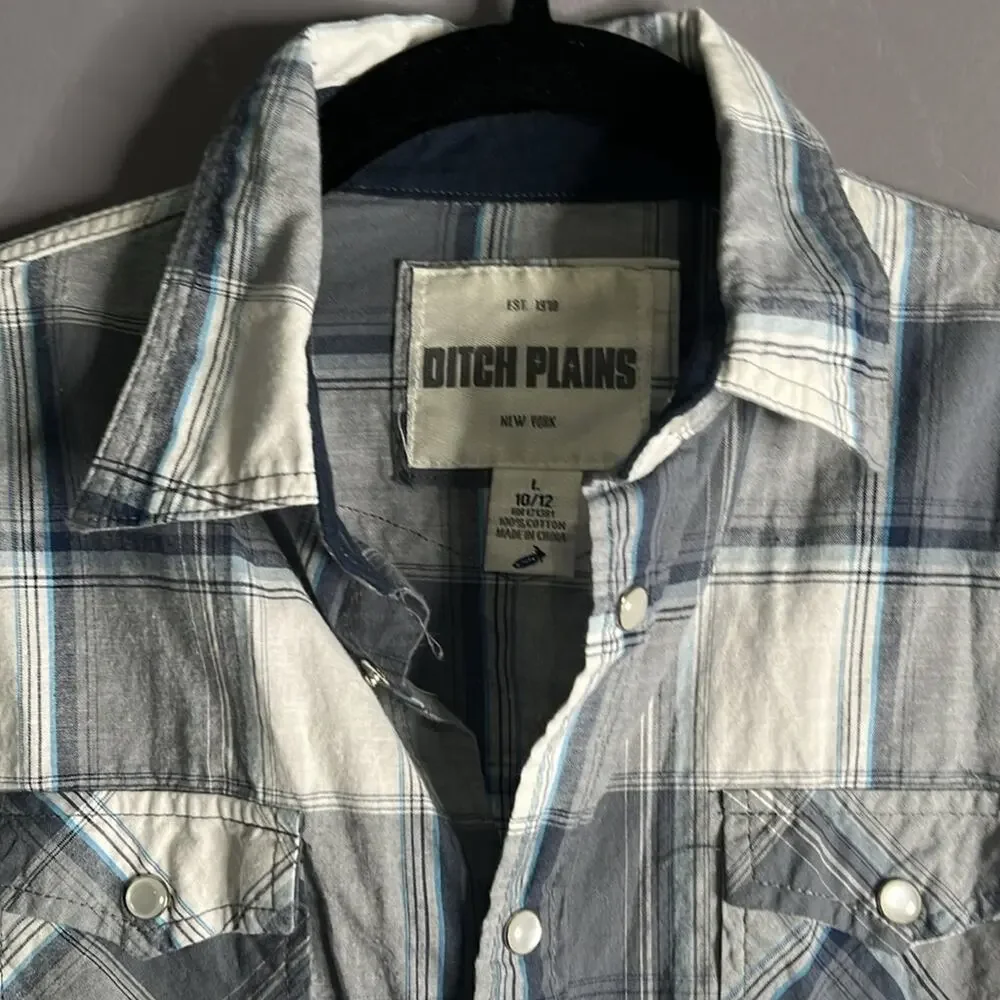 Boys Ditch Plains Blue and Gray Plaid Snap Front Shirt Size Large